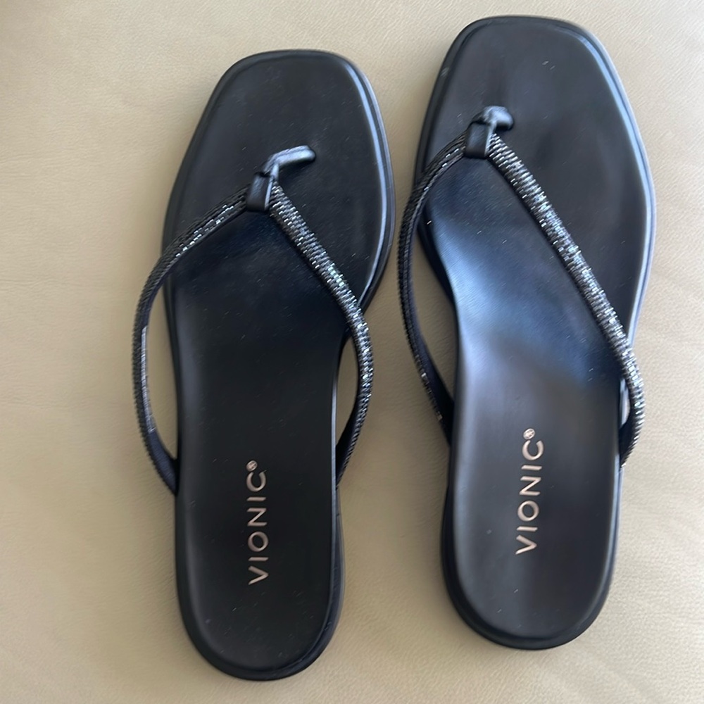 Black Vionic sandals